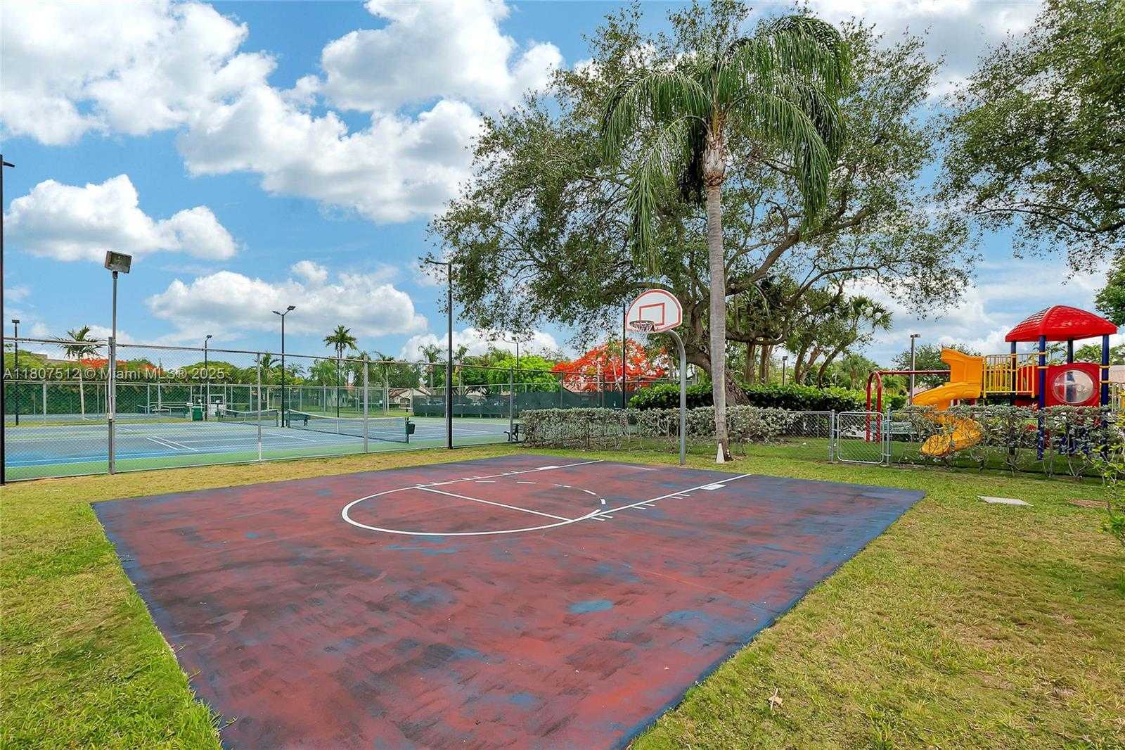 Small Image of 8573 SOUTH WEST 115TH CT, Miami Number 29