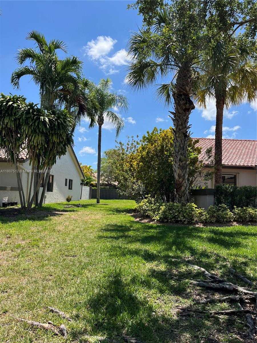 Small Image of 8573 SOUTH WEST 115TH CT, Miami Number 9