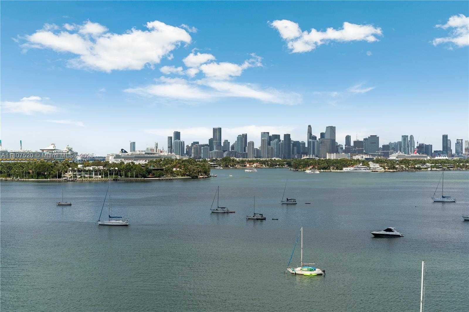 Small Image of 1330 WEST AVE #902, Miami Beach Number 29