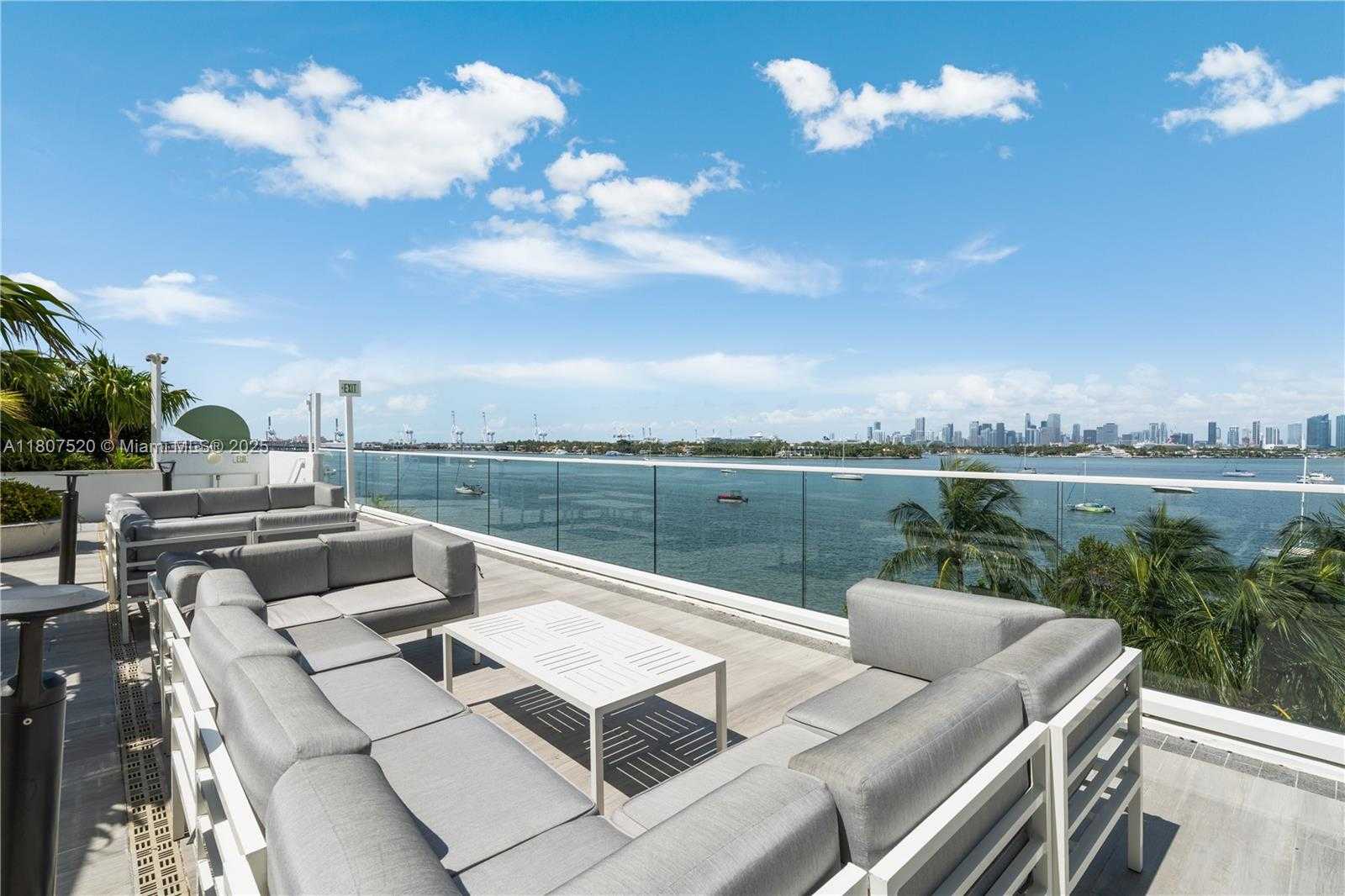 Small Image of 1330 WEST AVE #902, Miami Beach Number 35