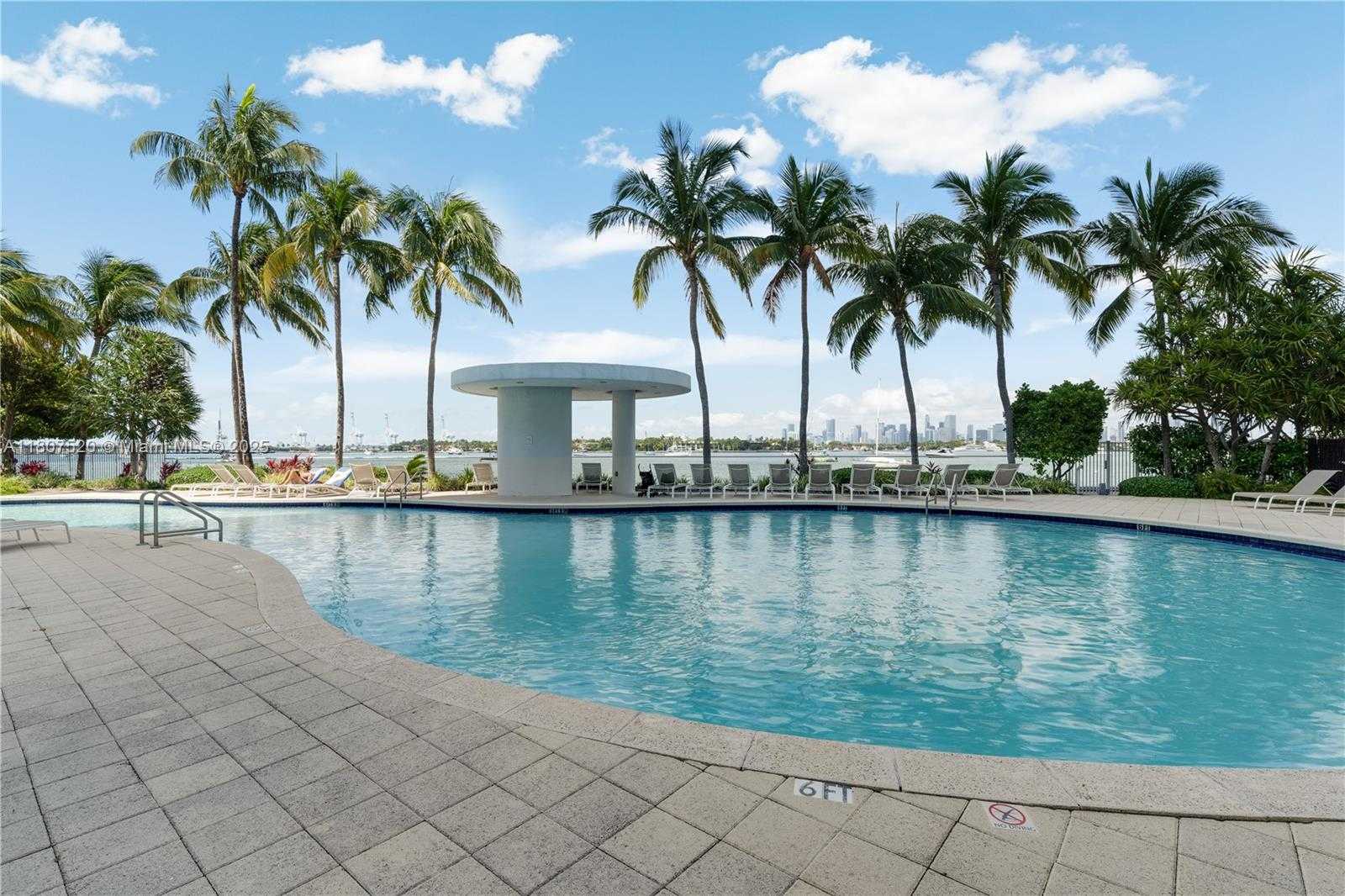 Small Image of 1330 WEST AVE #902, Miami Beach Number 36