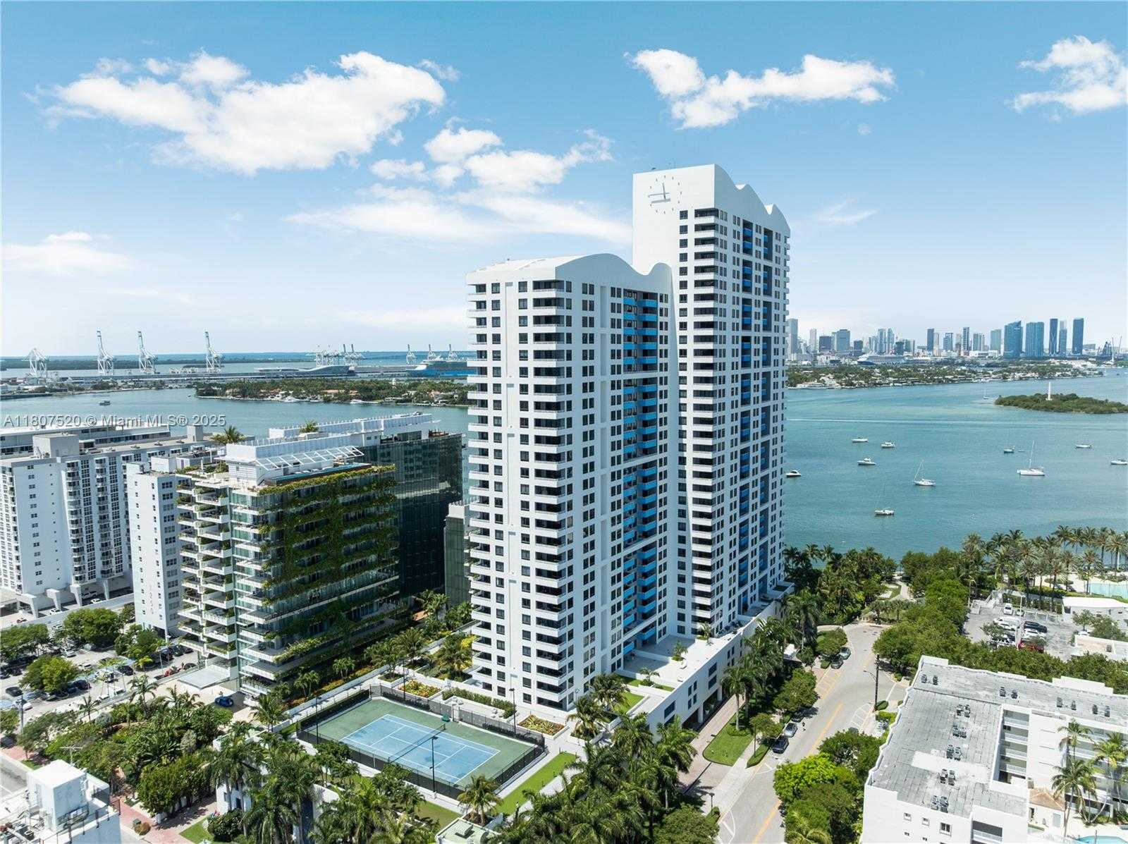 Small Image of 1330 WEST AVE #902, Miami Beach Number 49