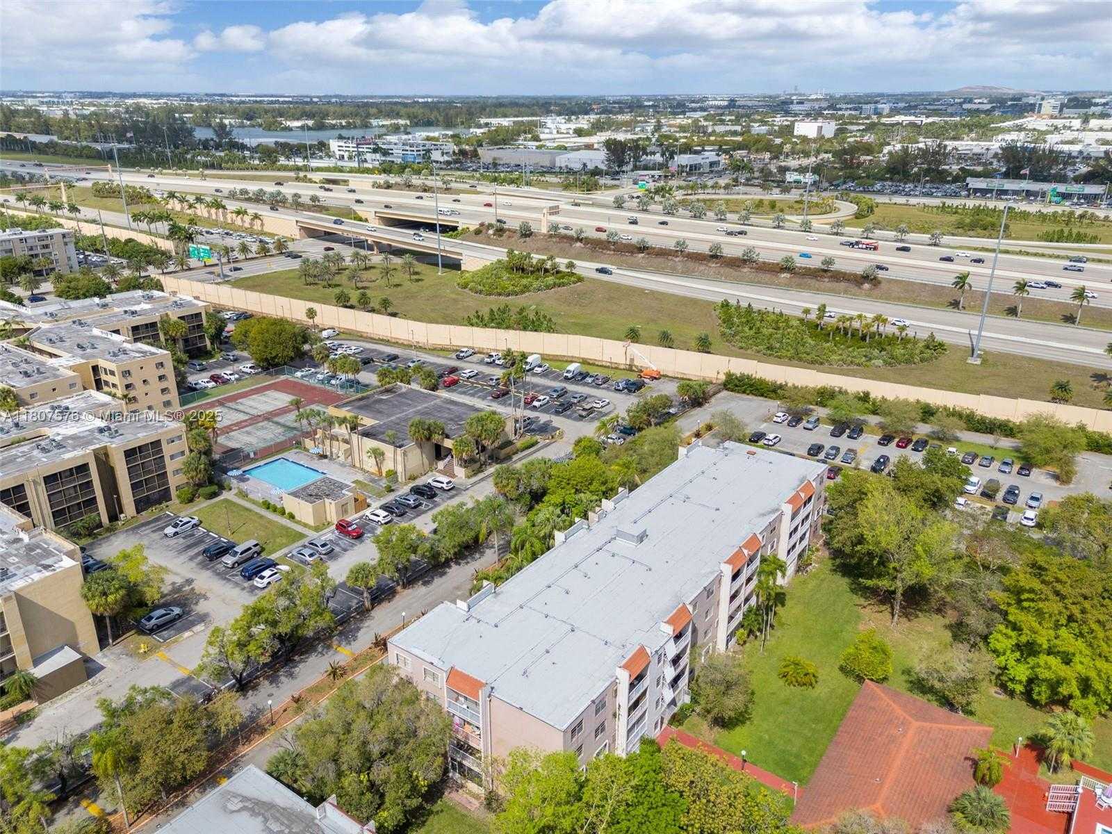Small Image of 8511 NORTH WEST 8TH ST #309, Miami Number 15