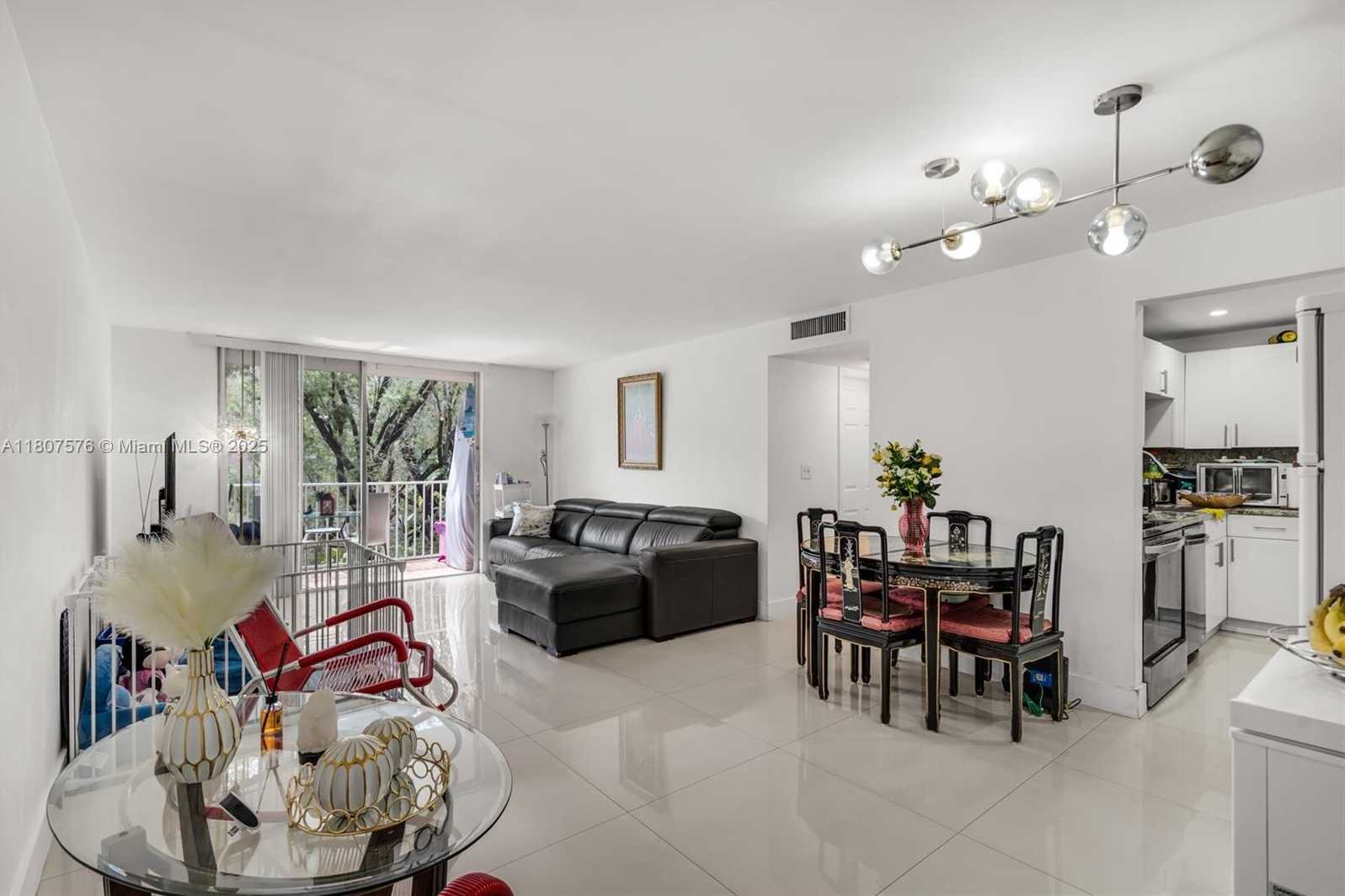 Small Image of 8511 NORTH WEST 8TH ST #309, Miami Number 6