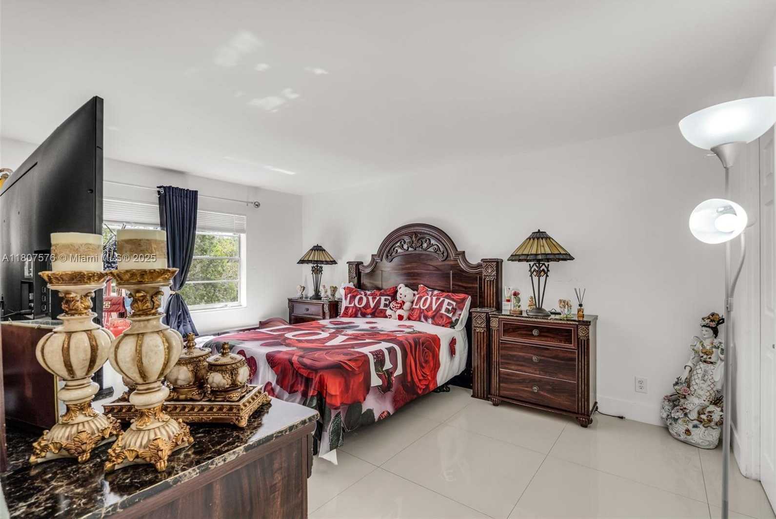 Small Image of 8511 NORTH WEST 8TH ST #309, Miami Number 9