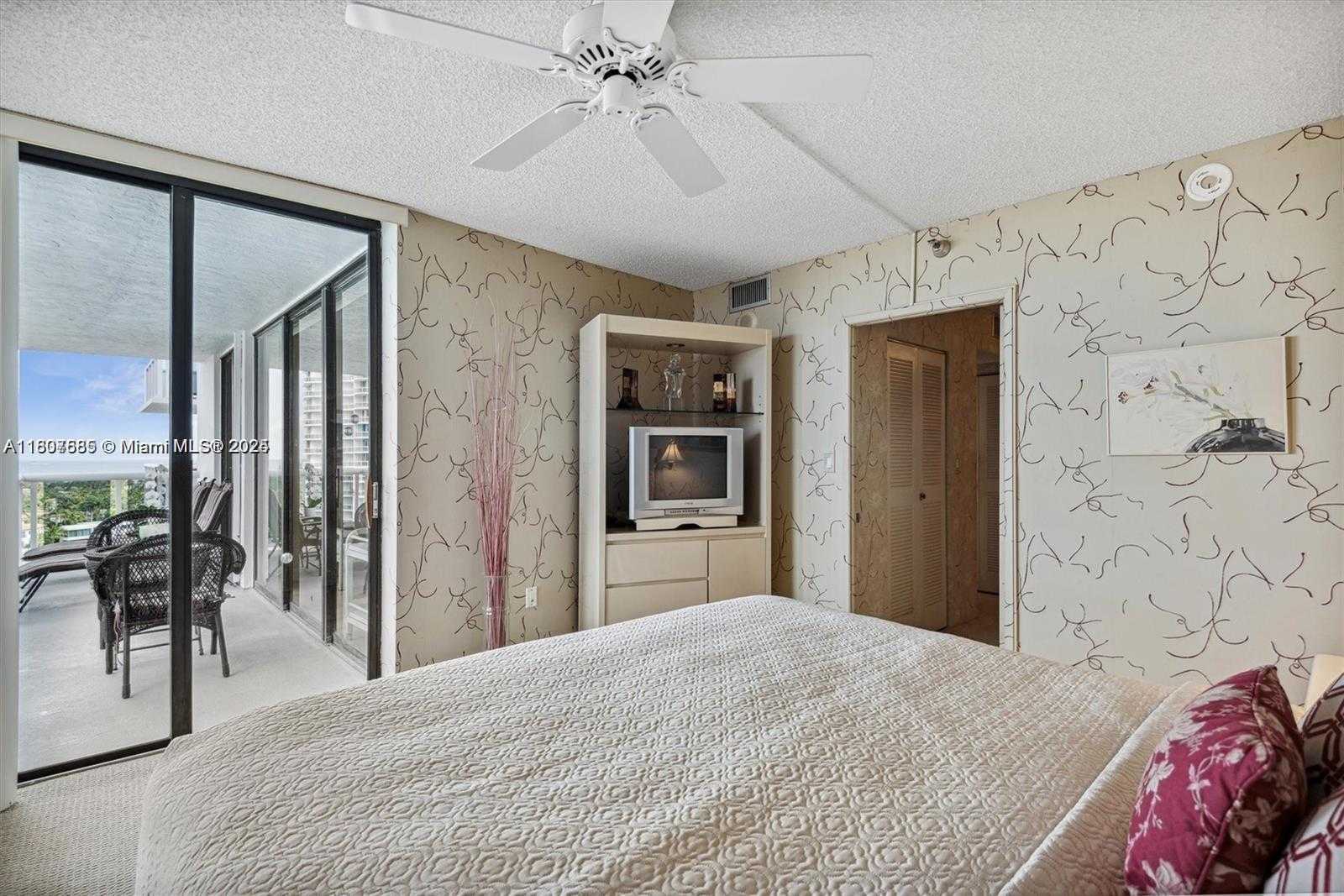 Small Image of 20505 EAST COUNTRY CLUB DR #1532, Aventura Number 7