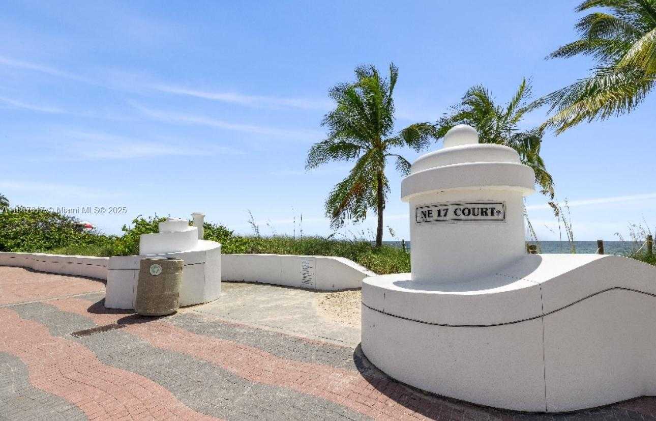 Small Image of 2404 NORTH EAST 33RD AVE #14, Fort Lauderdale Number 14