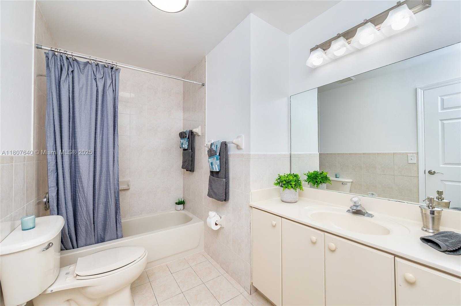 Small Image of 9021 NORTH WEST 121ST TER #85, Hialeah Gardens Number 25