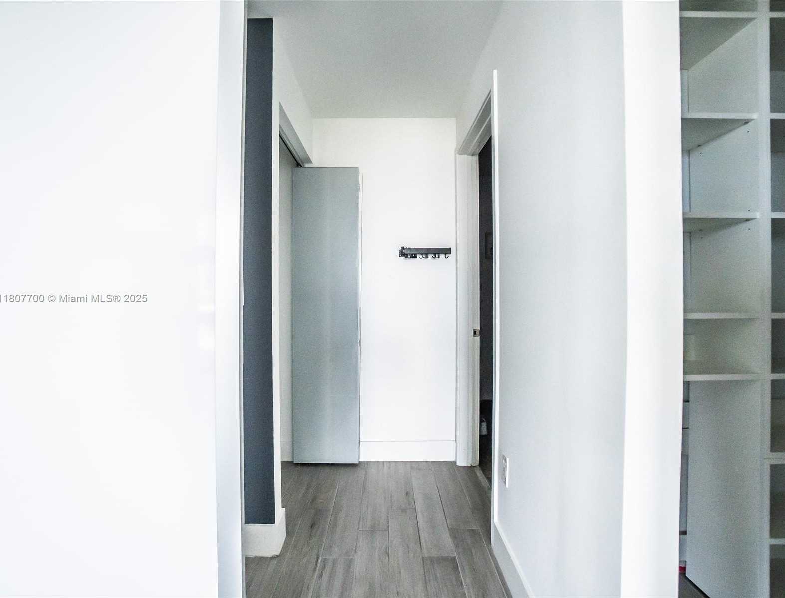Small Image of 3470 #H0503, Miami Number 14