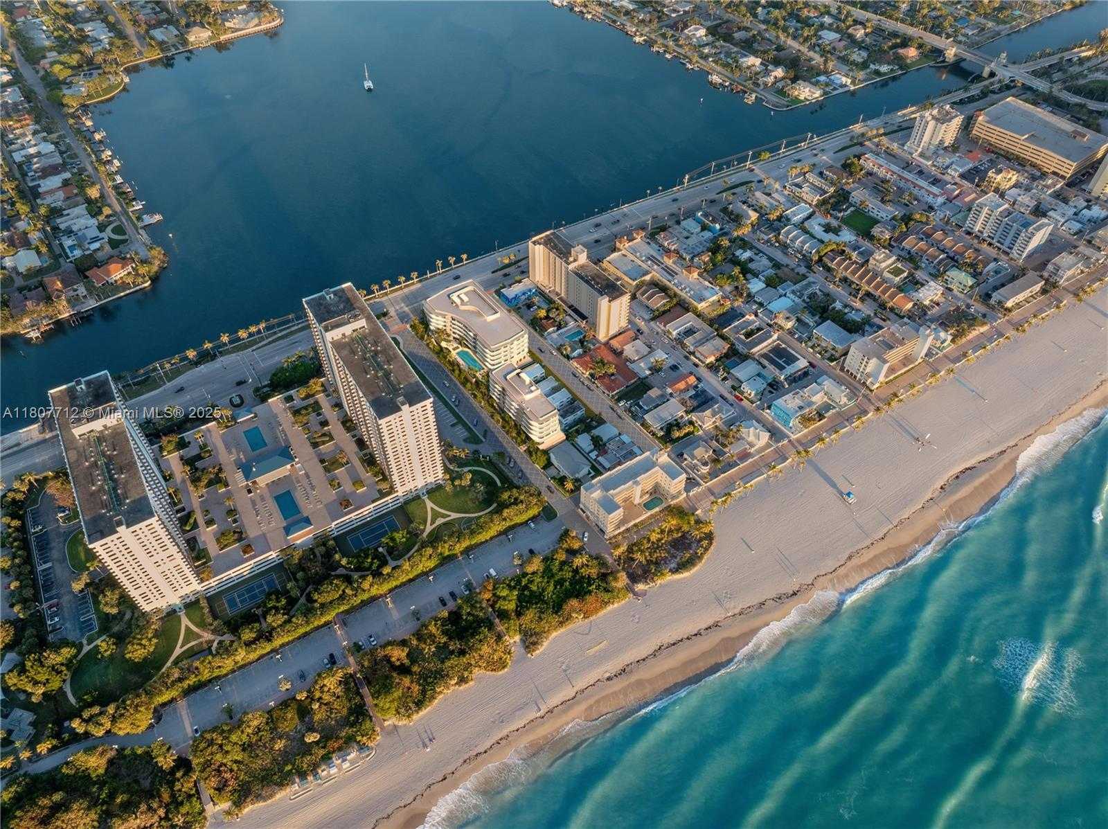 Small Image of 901 SOUTH OCEAN DR #410, Hollywood Number 19