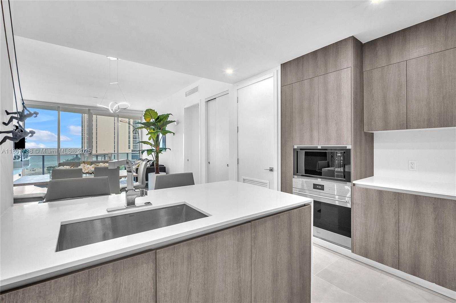 Small Image of 17550 COLLINS AVE #603, Sunny Isles Beach Number 5