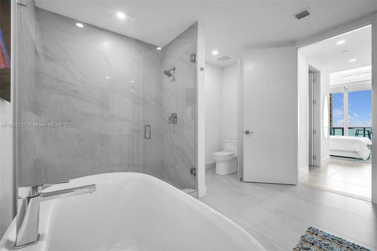 Small Image of 17550 COLLINS AVE #704, Sunny Isles Beach Number 33