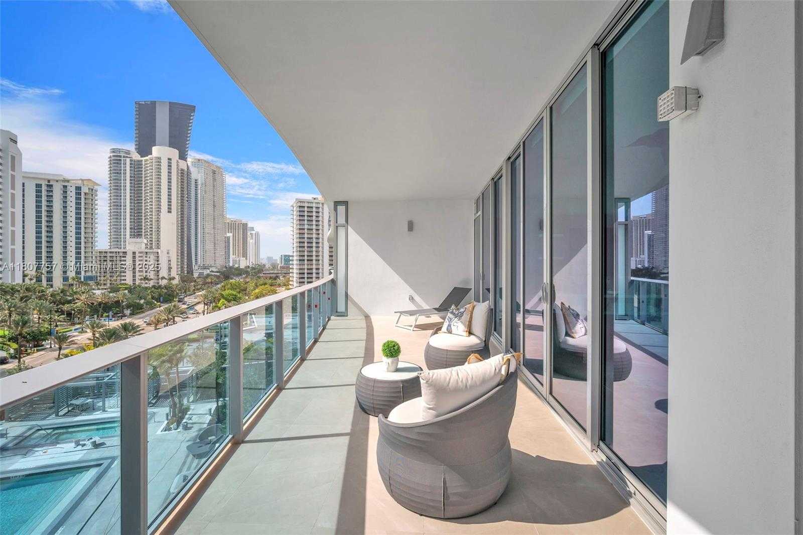 Small Image of 17550 COLLINS AVE #704, Sunny Isles Beach Number 35