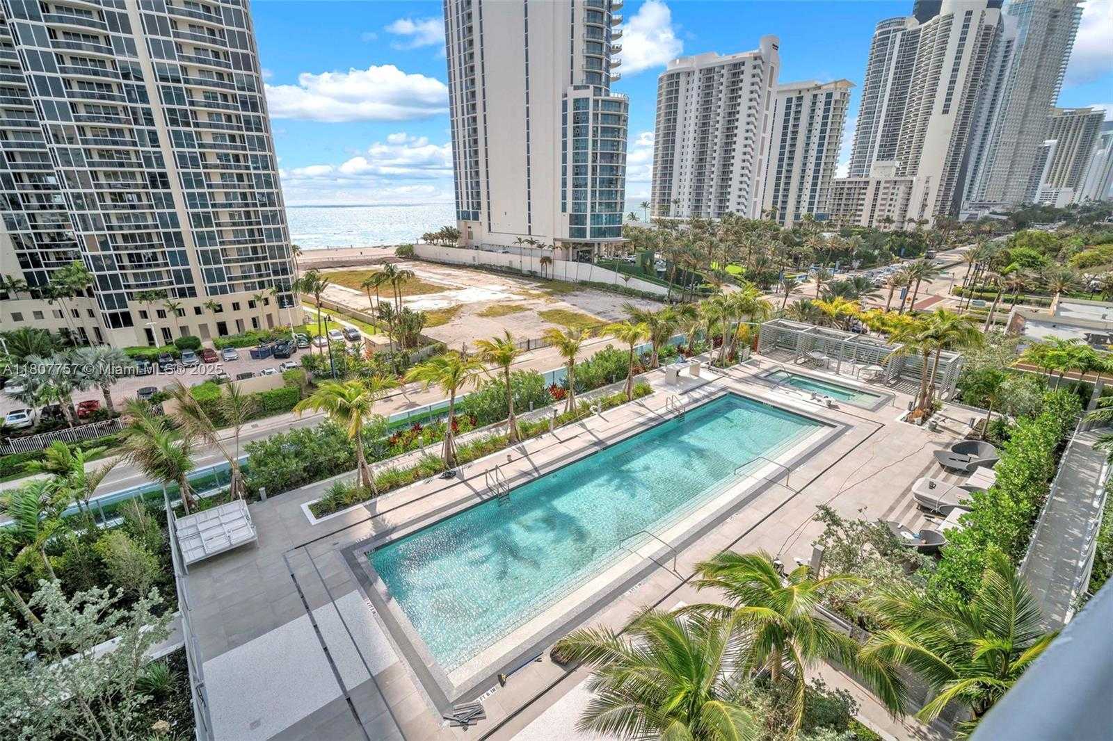 Small Image of 17550 COLLINS AVE #704, Sunny Isles Beach Number 39