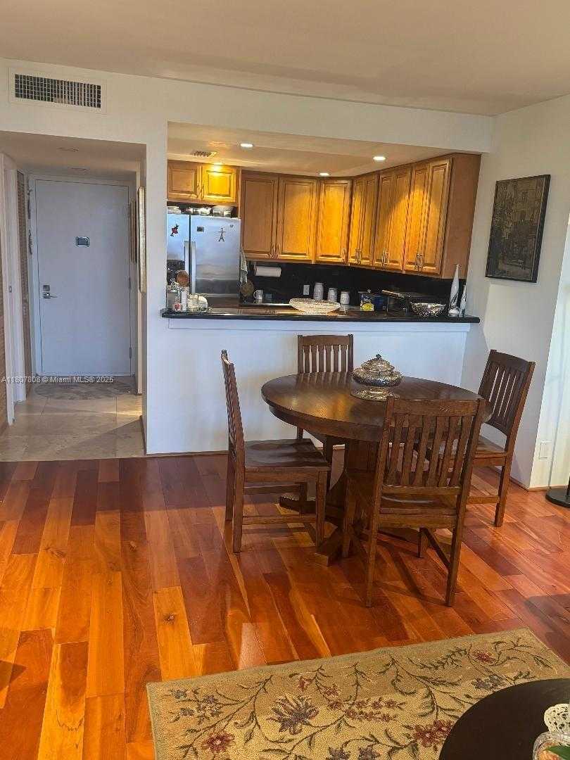 Small Image of 20379 WEST COUNTRY CLUB DR #1937, Aventura Number 11