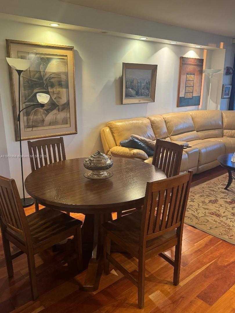 Small Image of 20379 WEST COUNTRY CLUB DR #1937, Aventura Number 16