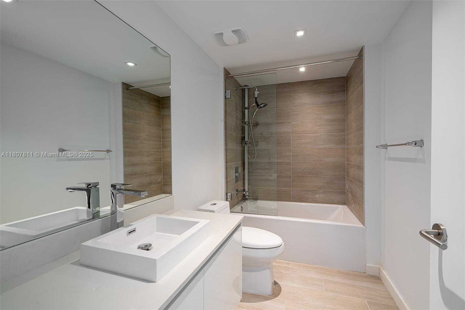 Small Image of 1600 SOUTH WEST 1ST AVE #711, Miami Number 11