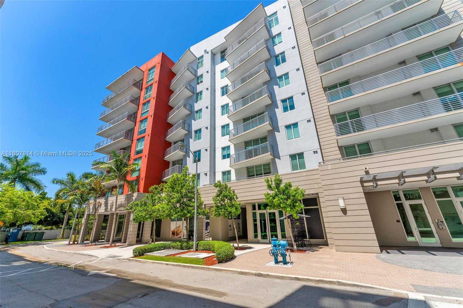 Small Image of 7661 NORTH WEST 107TH AVE #501, Doral Number 2