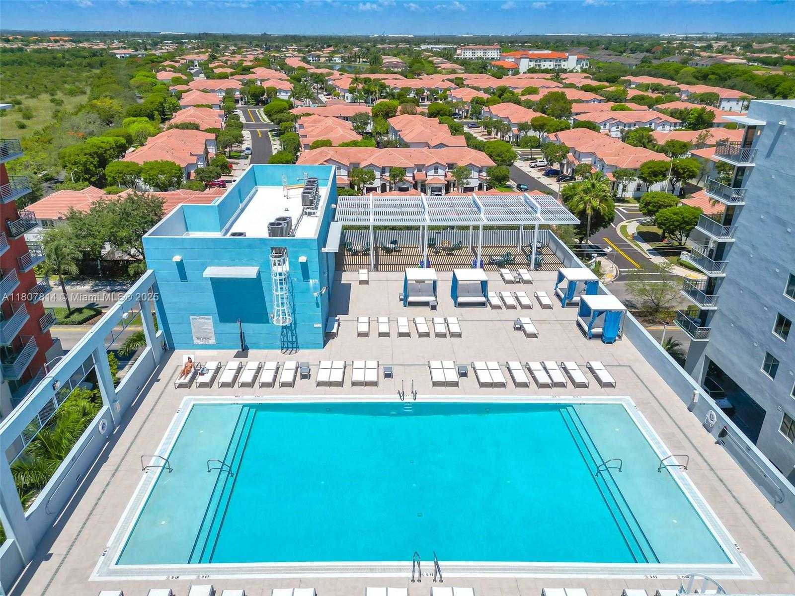 Small Image of 7661 NORTH WEST 107TH AVE #501, Doral Number 36