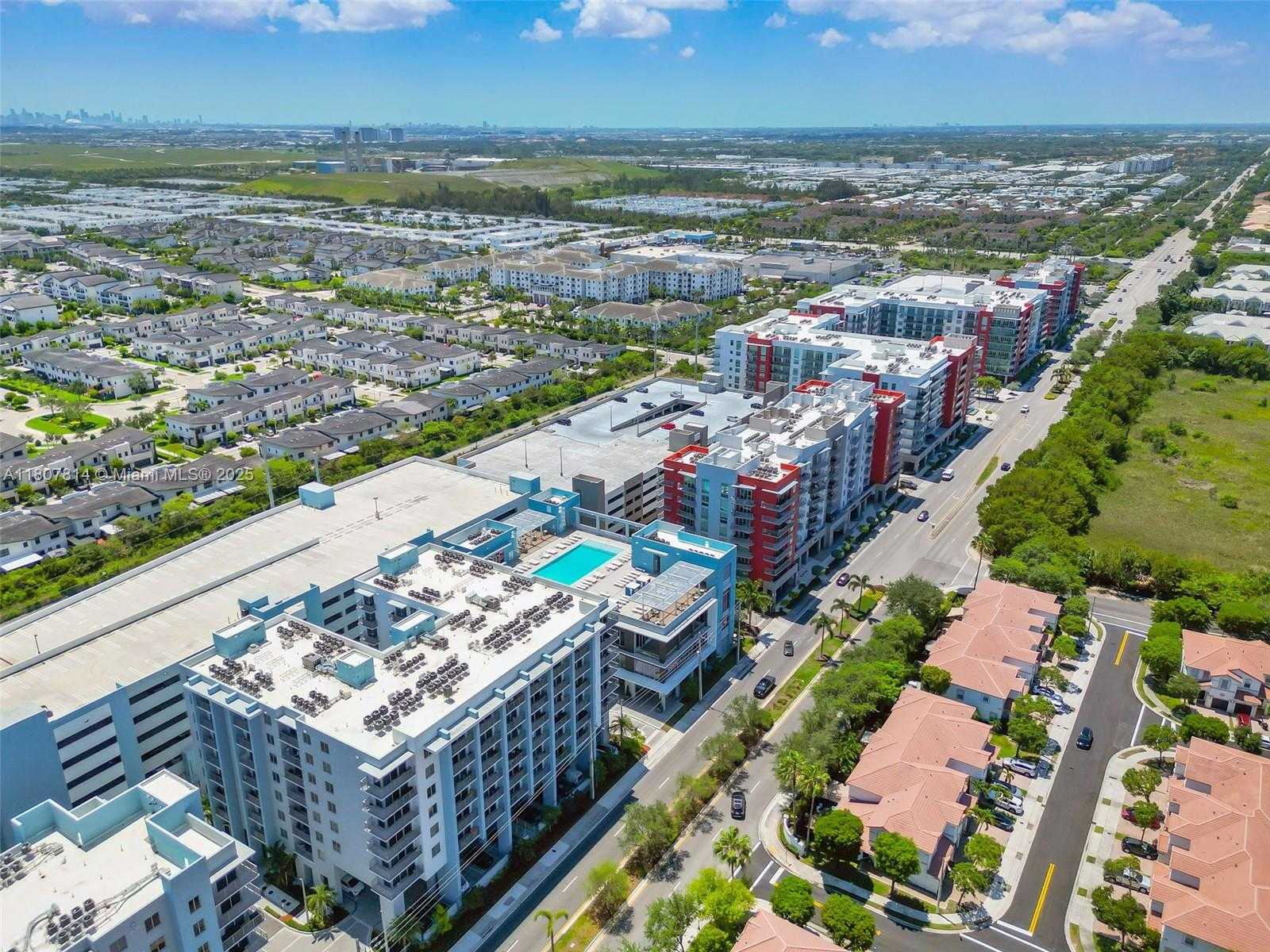 Small Image of 7661 NORTH WEST 107TH AVE #501, Doral Number 38