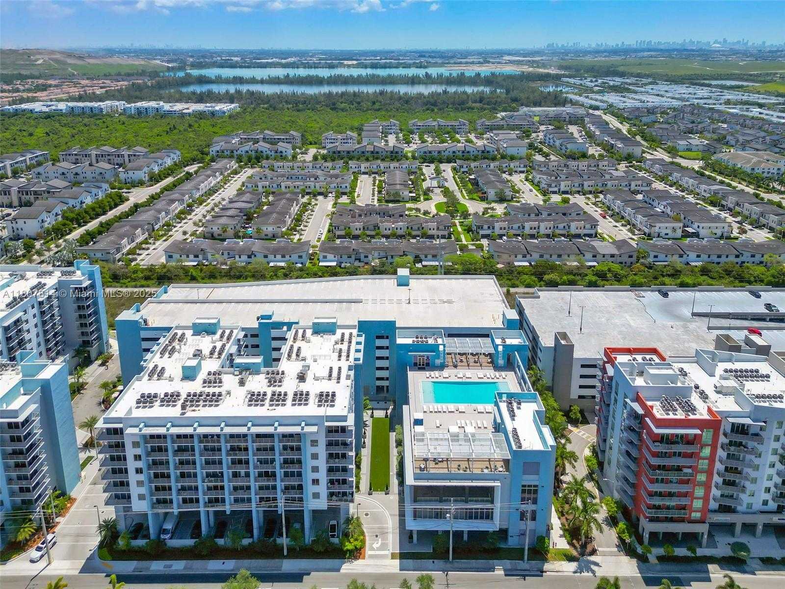 Small Image of 7661 NORTH WEST 107TH AVE #501, Doral Number 40