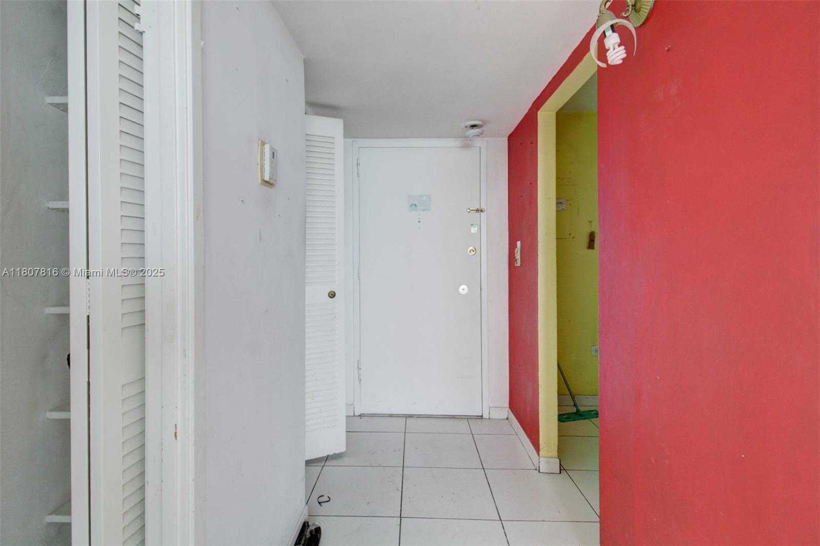 Small Image of 7135 COLLINS AVE #934, Miami Beach Number 7