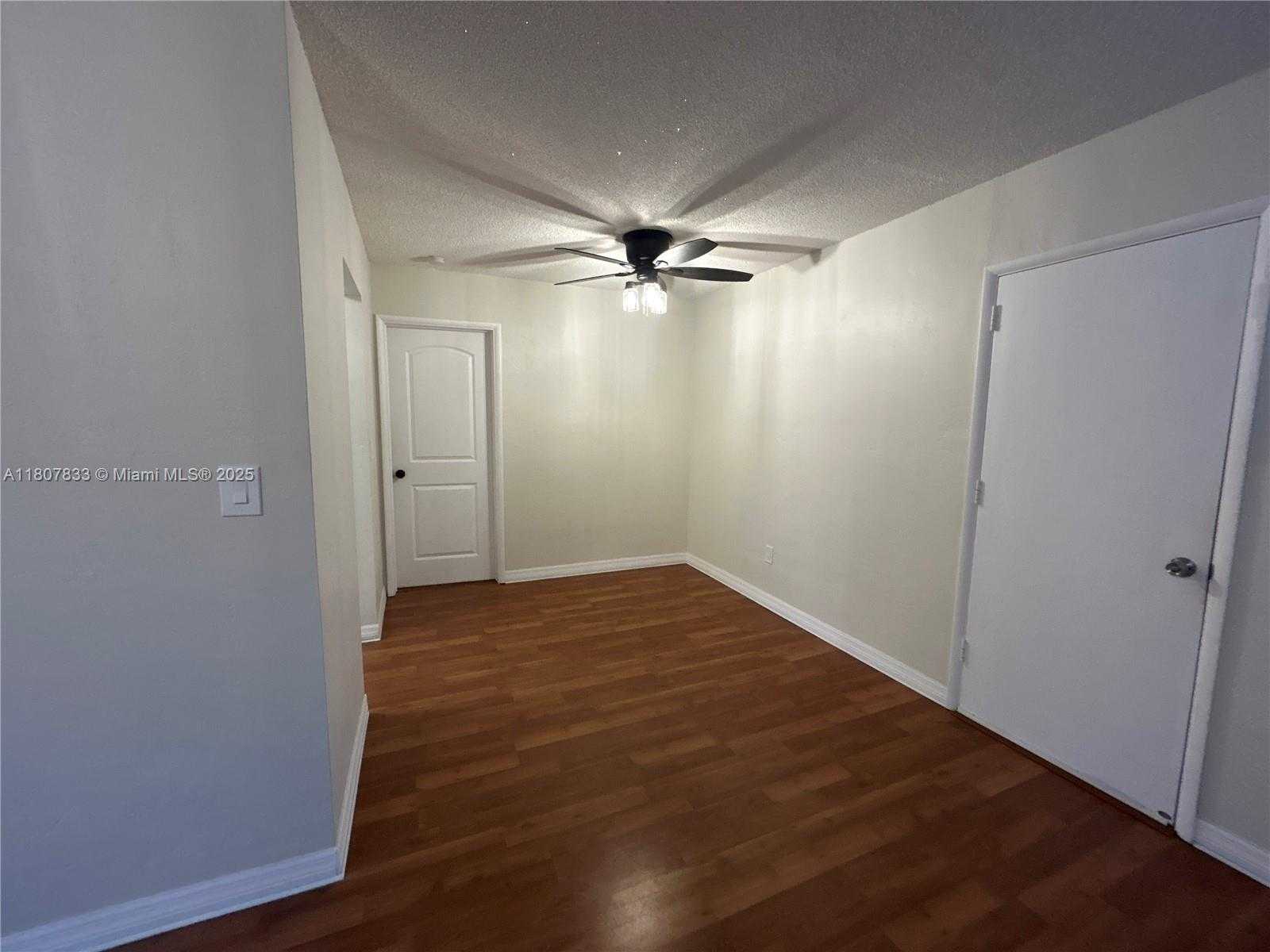 Small Image of 1717 RODMAN ST #18, Hollywood Number 5