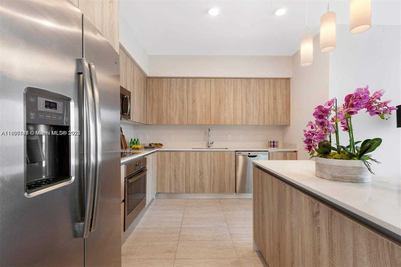 Small Image of 3900 BISCAYNE BLVD #N-905, Miami Number 11