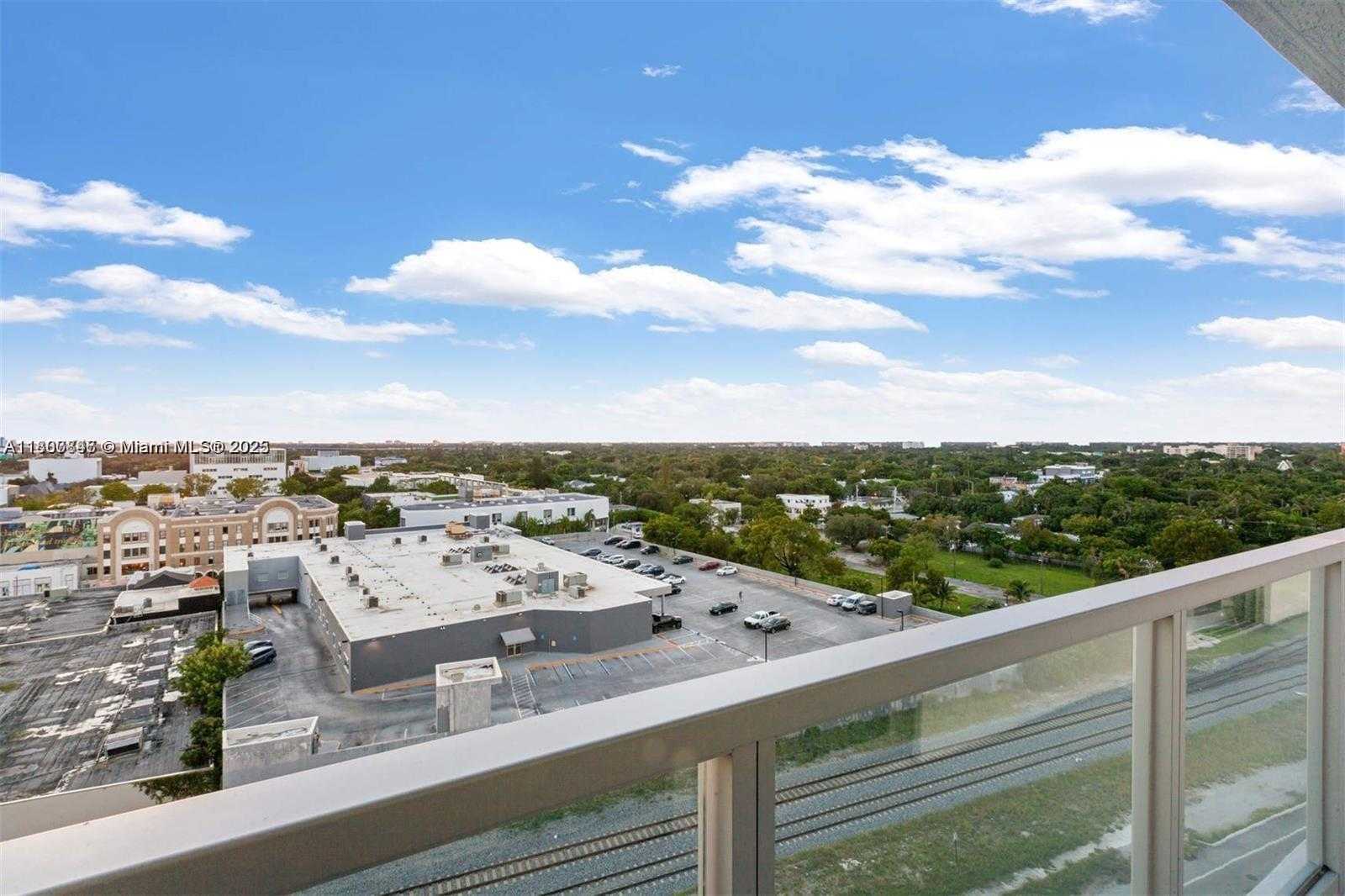 Small Image of 3900 BISCAYNE BLVD #N-905, Miami Number 26