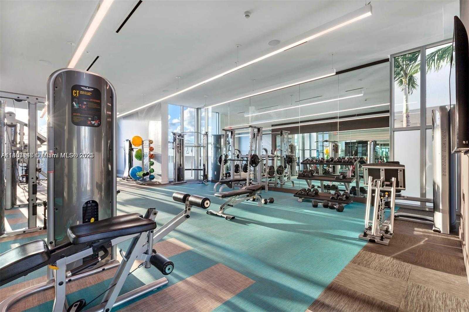 Small Image of 3900 BISCAYNE BLVD #N-905, Miami Number 6