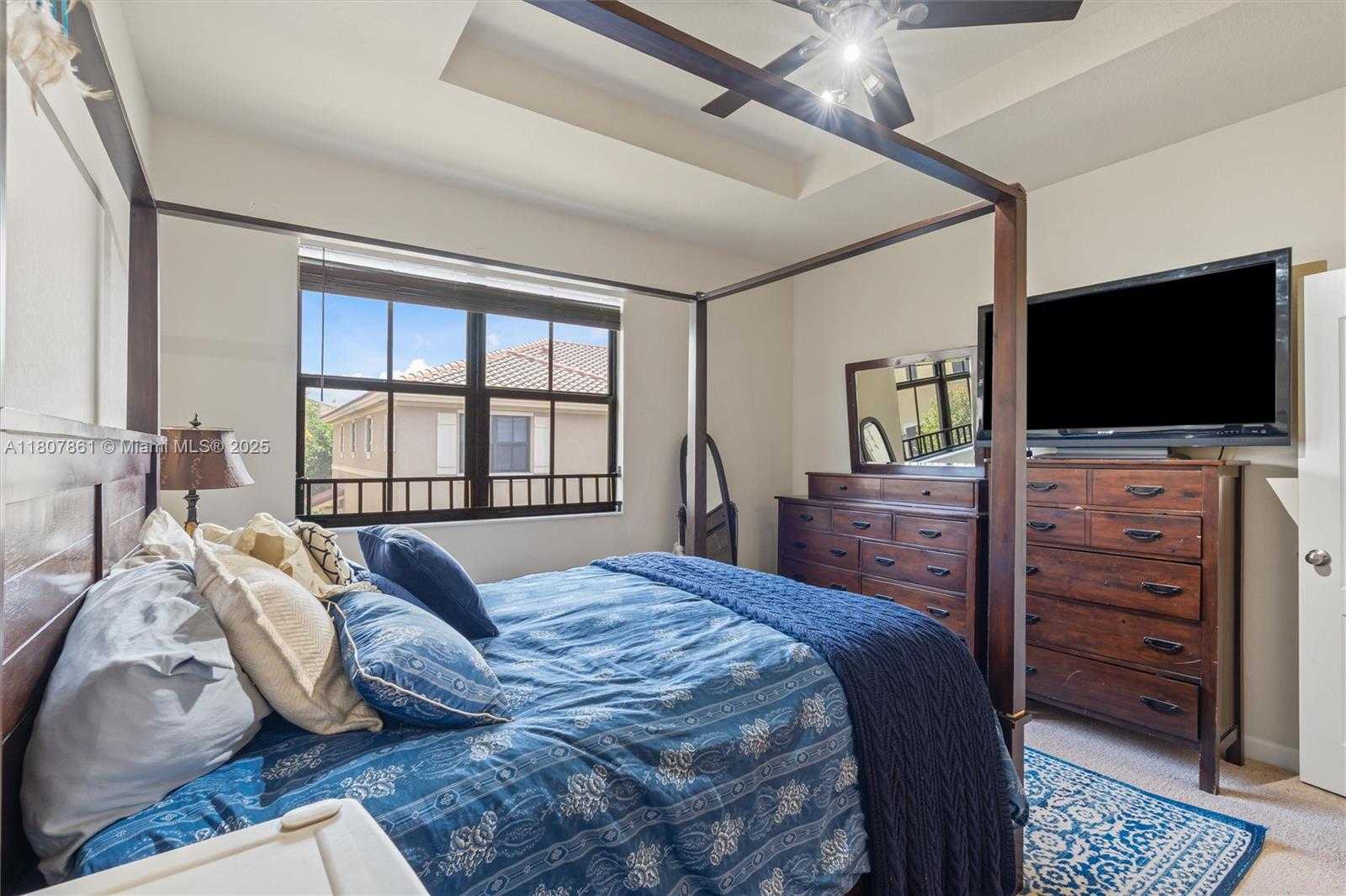 Small Image of 9618 WATERVIEW WAY, Parkland Number 15
