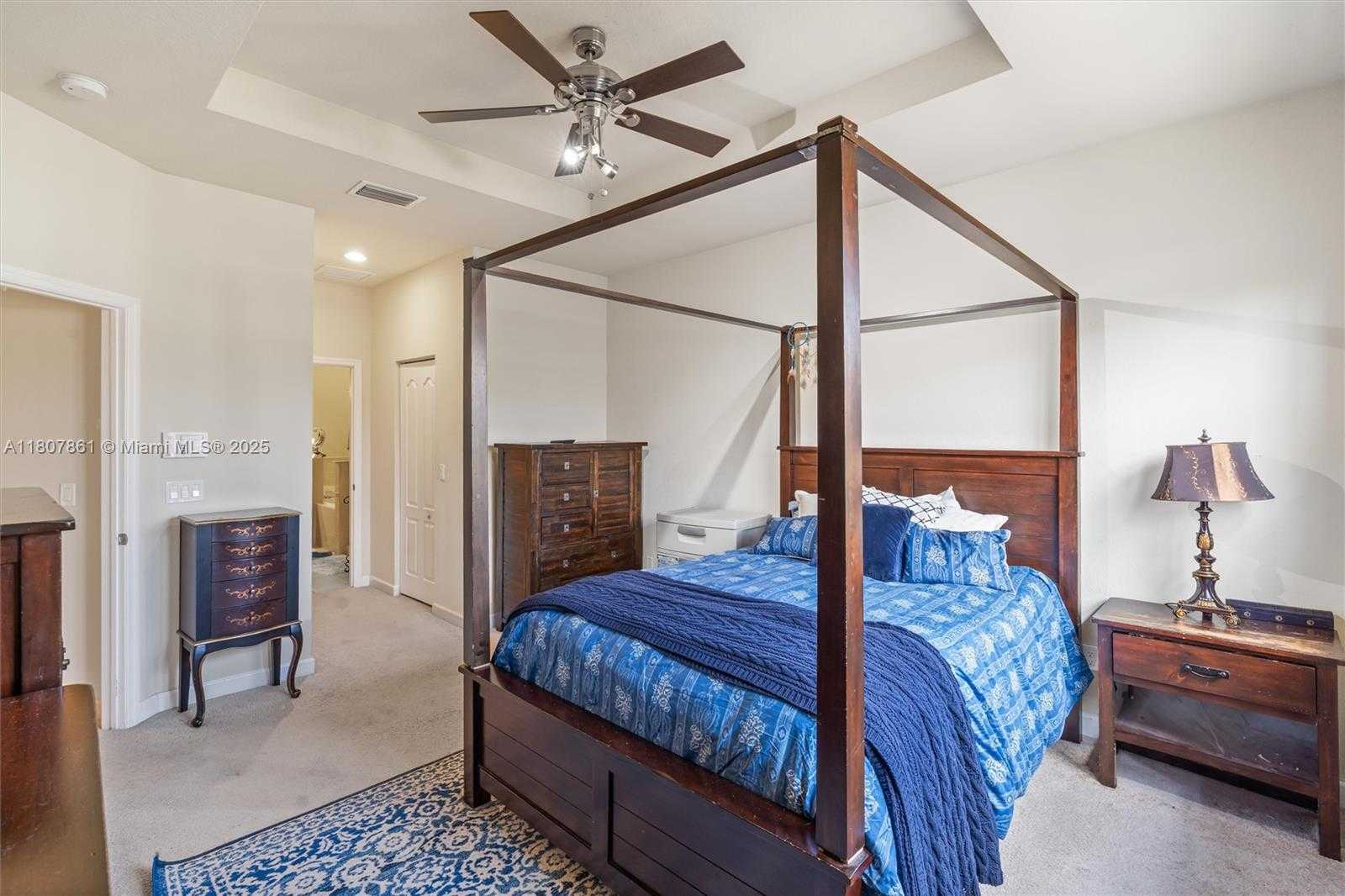 Small Image of 9618 WATERVIEW WAY, Parkland Number 16
