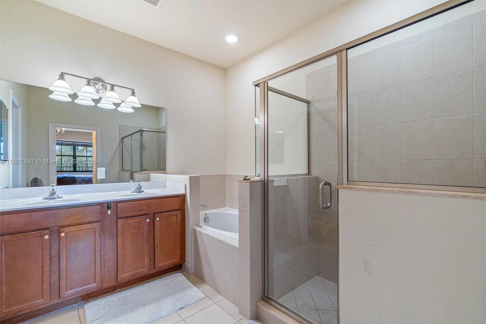 Small Image of 9618 WATERVIEW WAY, Parkland Number 17