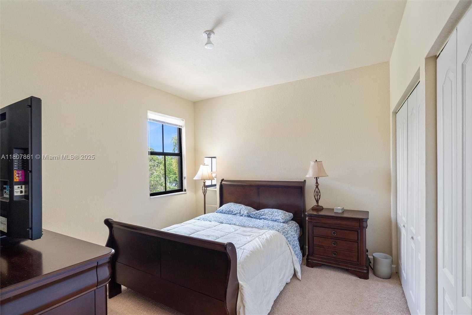 Small Image of 9618 WATERVIEW WAY, Parkland Number 21