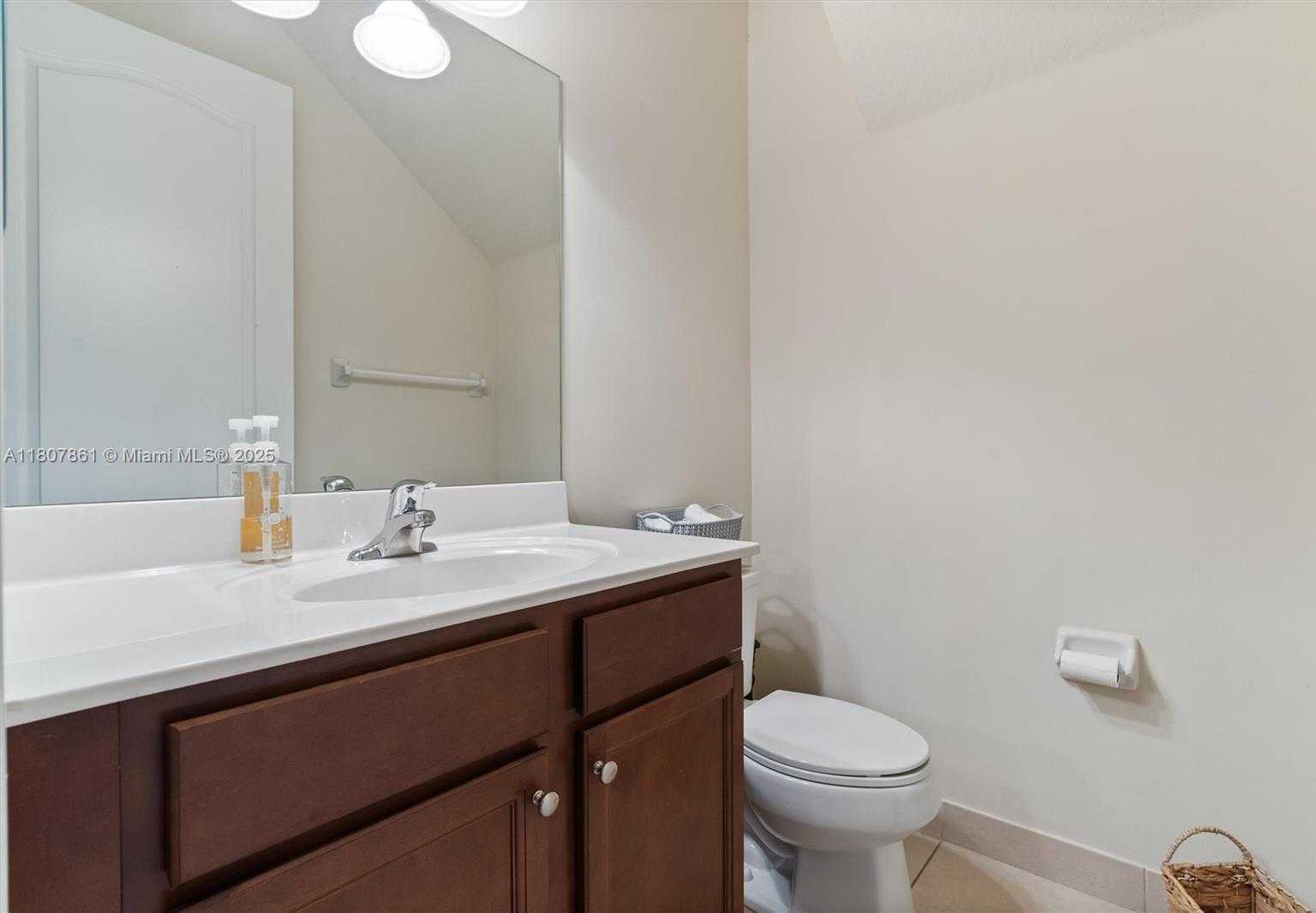 Small Image of 9618 WATERVIEW WAY, Parkland Number 25