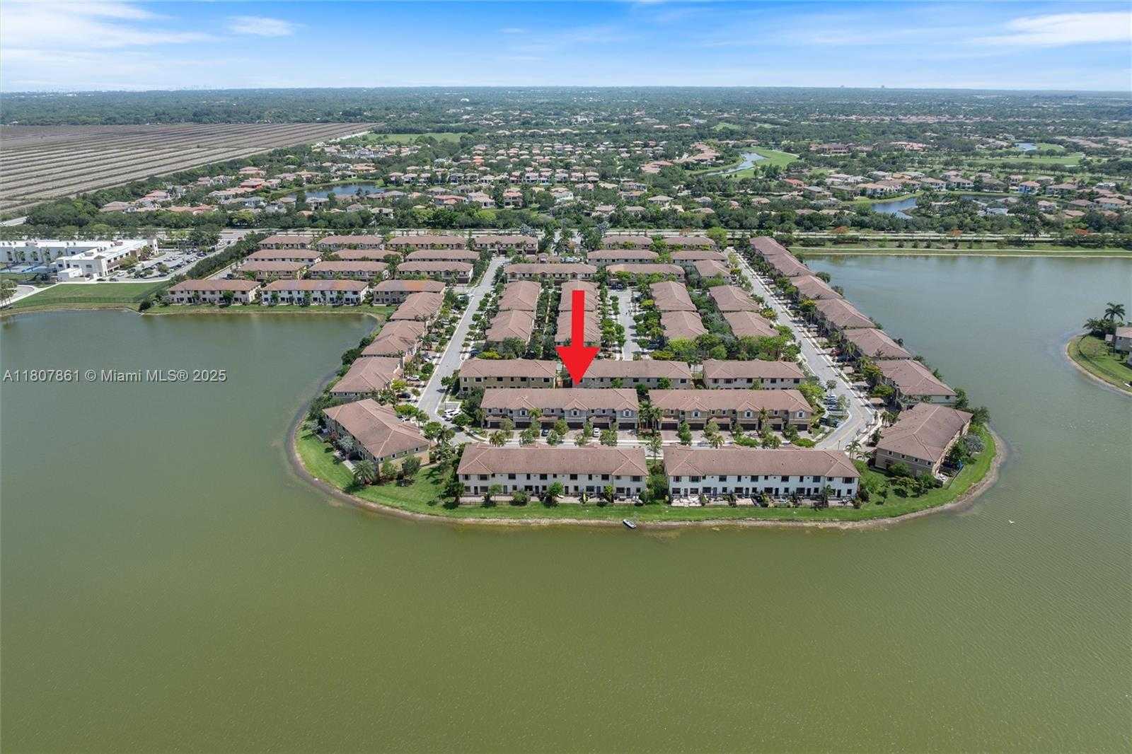 Small Image of 9618 WATERVIEW WAY, Parkland Number 33