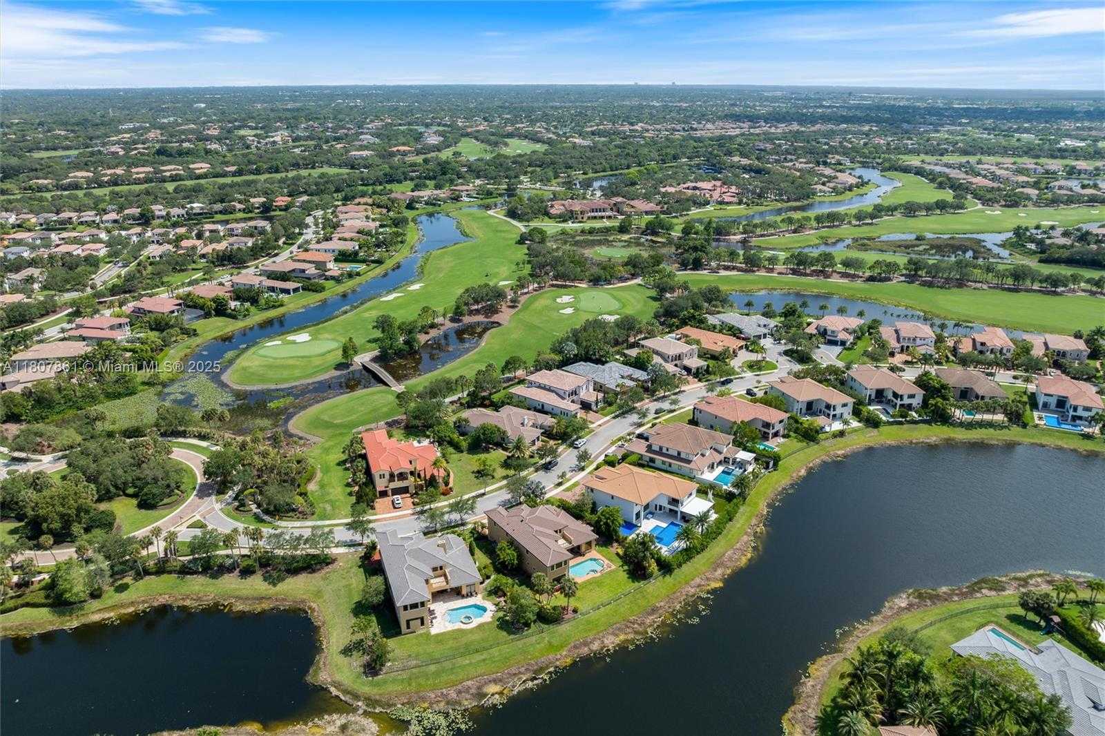 Small Image of 9618 WATERVIEW WAY, Parkland Number 35