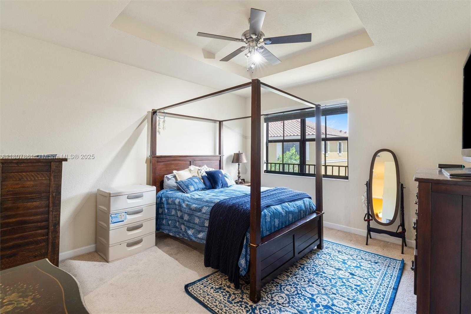 Small Image of 9618 WATERVIEW WAY, Parkland Number 4