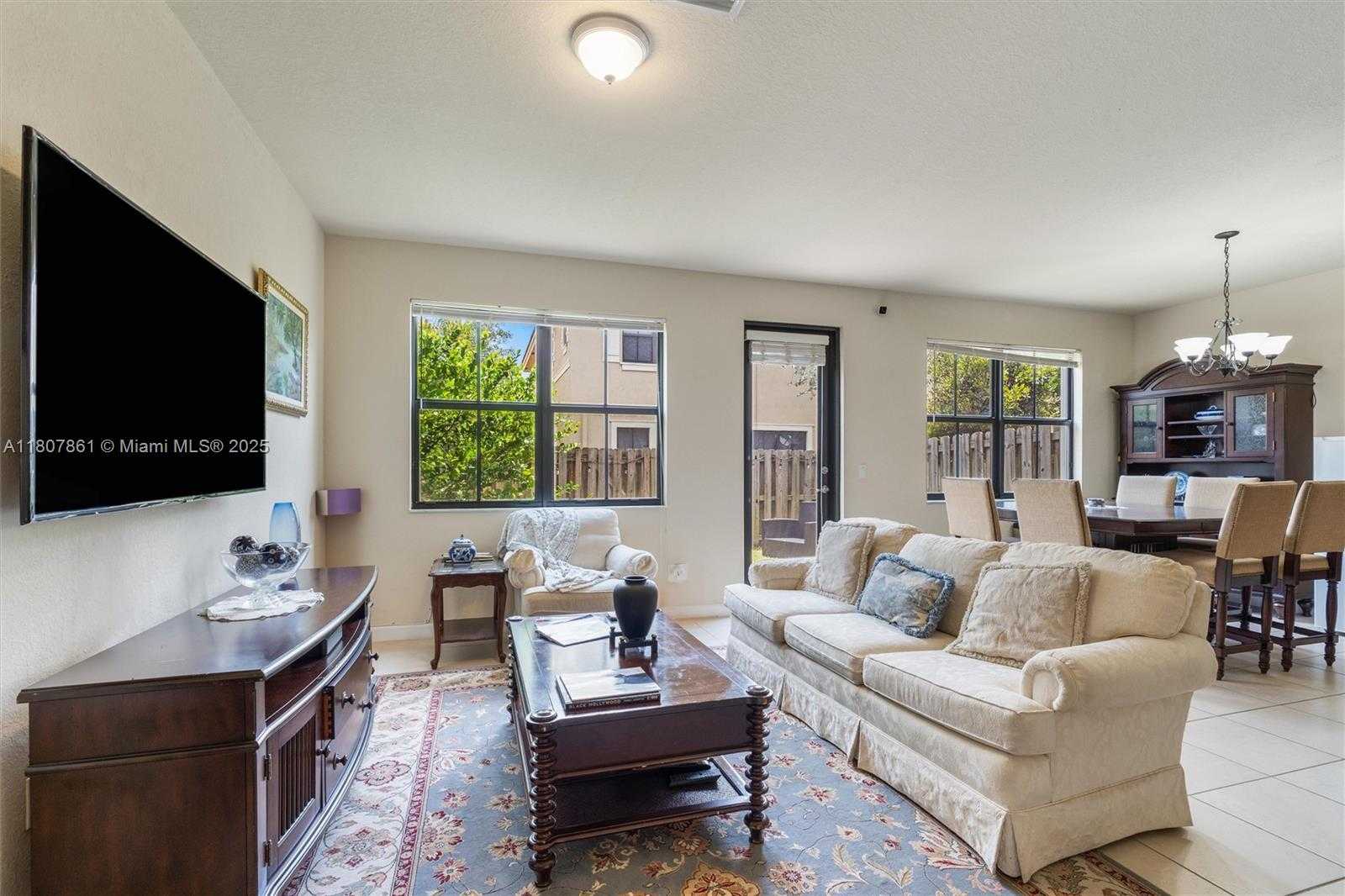 Small Image of 9618 WATERVIEW WAY, Parkland Number 7