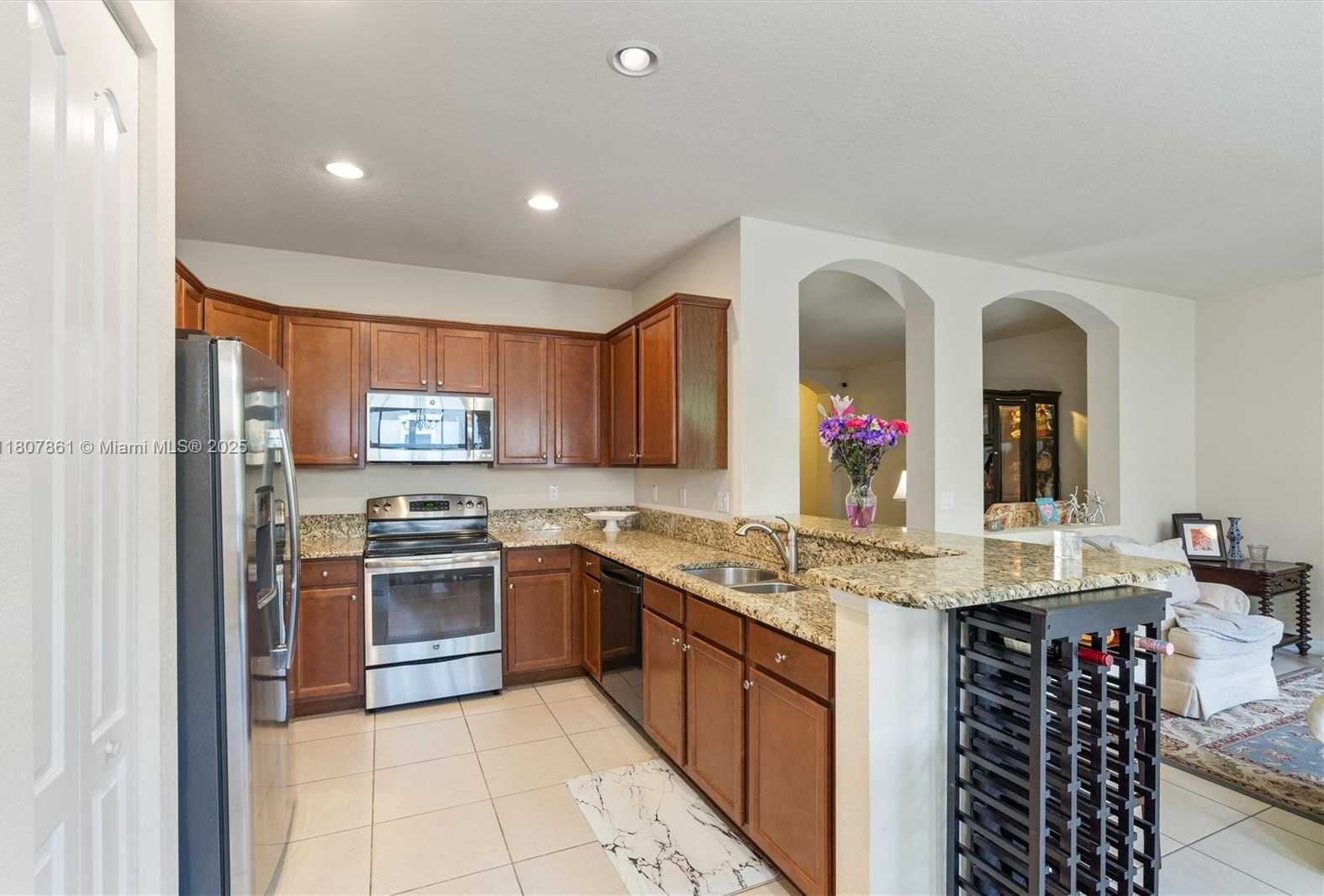 Small Image of 9618 WATERVIEW WAY, Parkland Number 9
