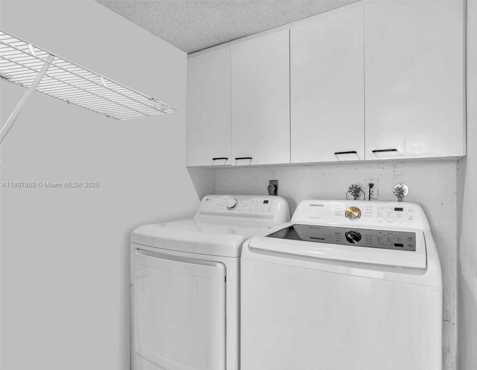 Small Image of 20355 NORTH EAST 34TH CT #2726, Aventura Number 22