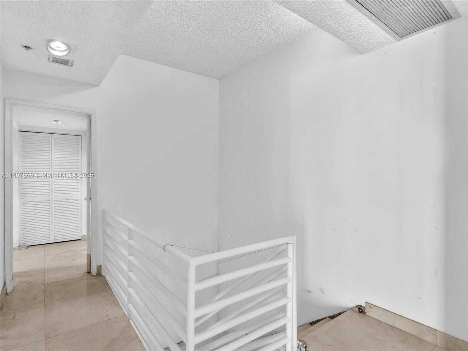 Small Image of 20355 NORTH EAST 34TH CT #2726, Aventura Number 29