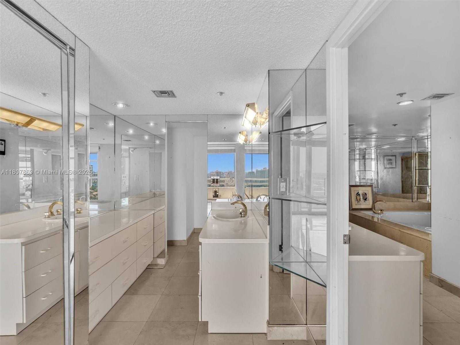Small Image of 20355 NORTH EAST 34TH CT #2726, Aventura Number 37