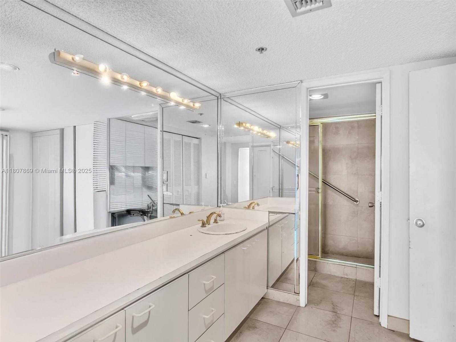Small Image of 20355 NORTH EAST 34TH CT #2726, Aventura Number 45