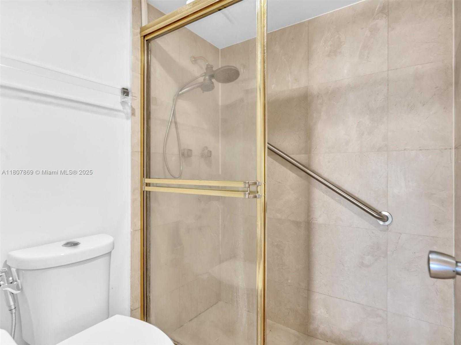 Small Image of 20355 NORTH EAST 34TH CT #2726, Aventura Number 47