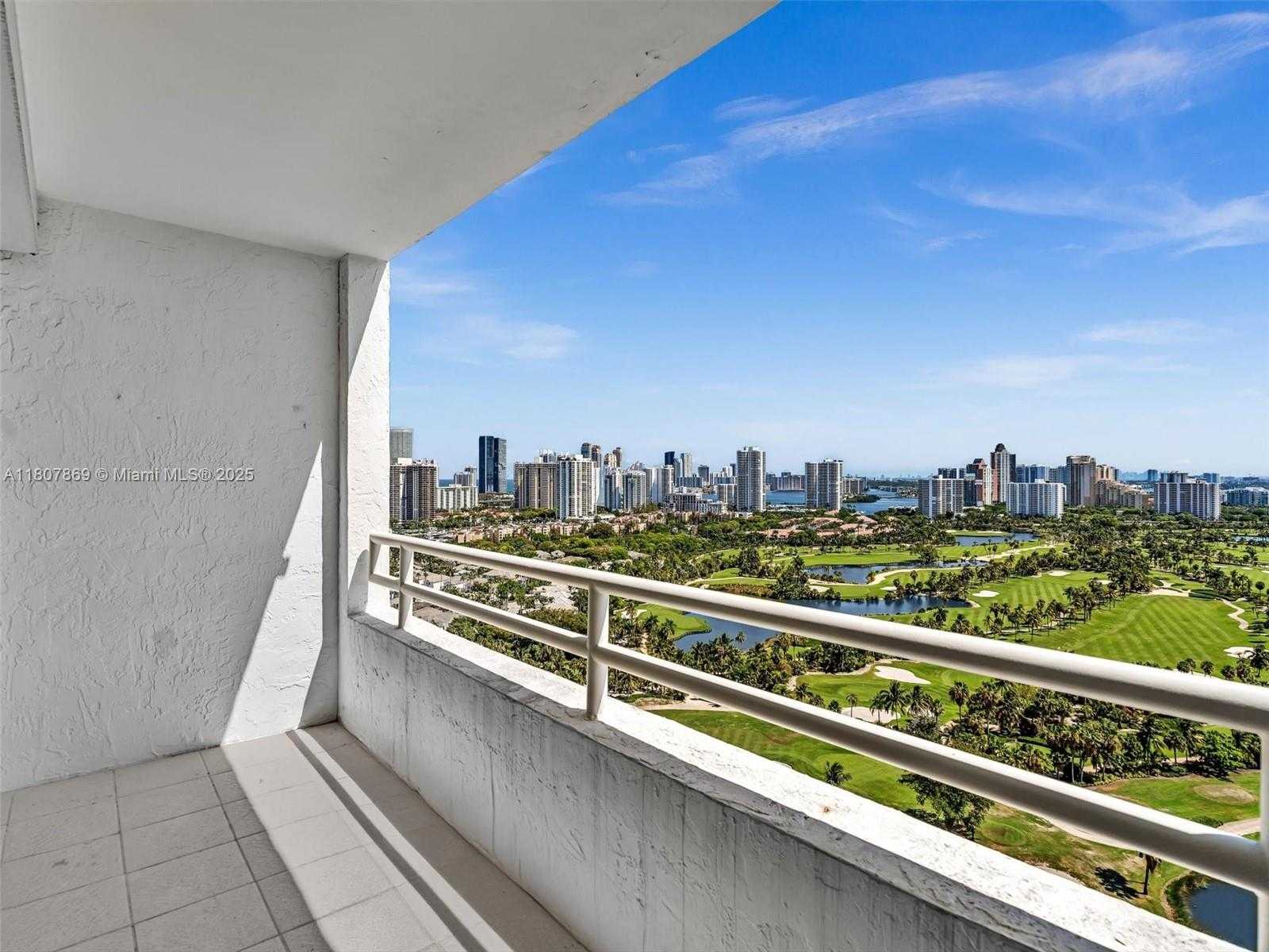 Small Image of 20355 NORTH EAST 34TH CT #2726, Aventura Number 55
