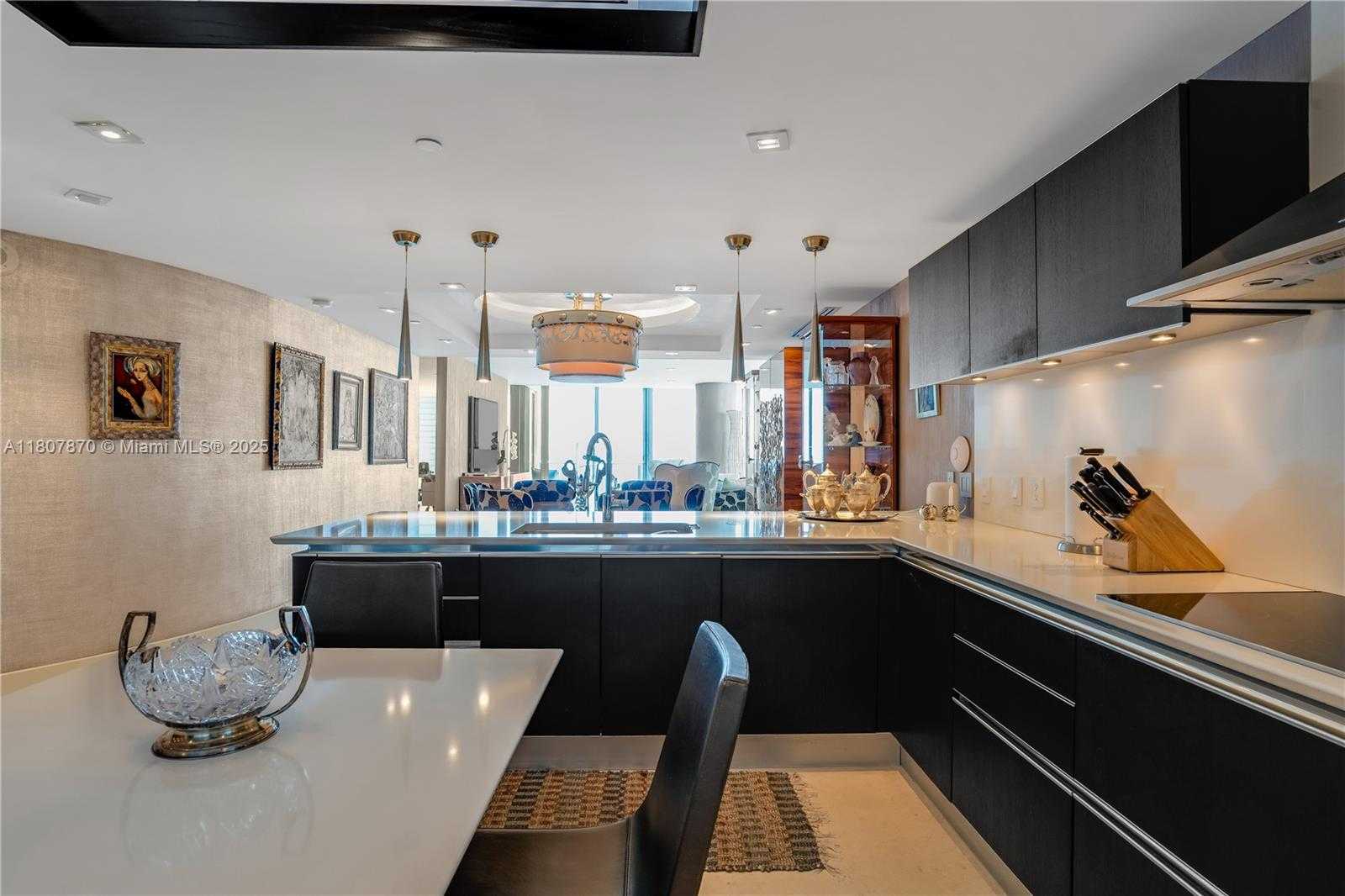 Small Image of 17001 COLLINS AVE #2501, Sunny Isles Beach Number 11