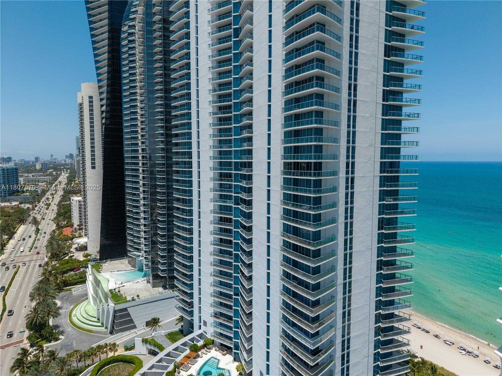 Small Image of 17001 COLLINS AVE #2501, Sunny Isles Beach Number 4