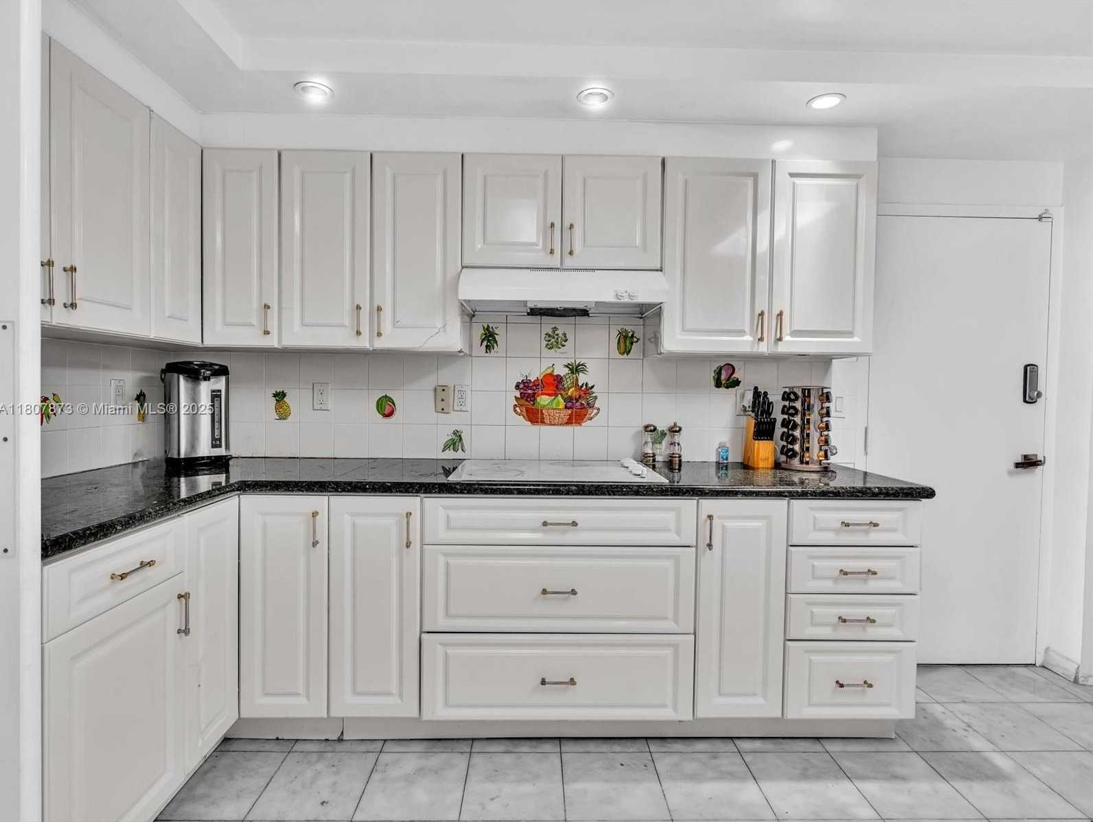 Small Image of 10155 COLLINS AVE #408, Bal Harbour Number 28