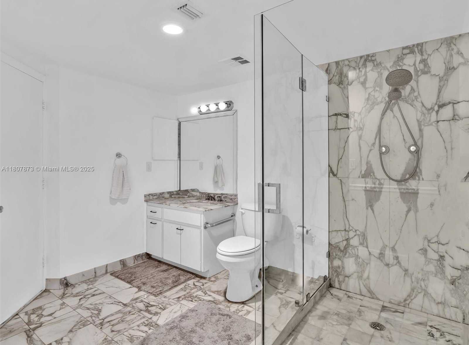 Small Image of 10155 COLLINS AVE #408, Bal Harbour Number 38